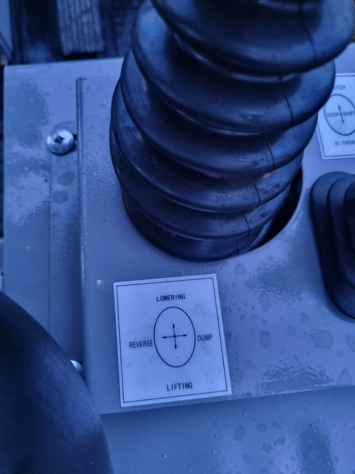 Chargeuse sur pneus WCM L2110e E-Power