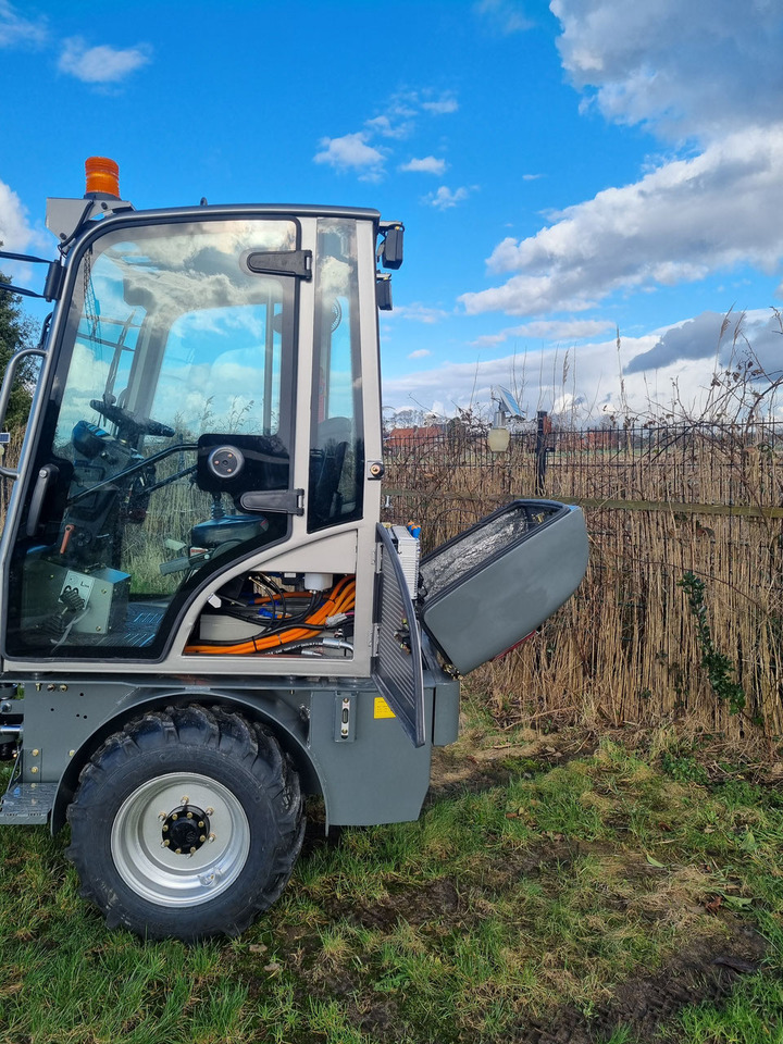 Chargeuse sur pneus WCM-L2310e