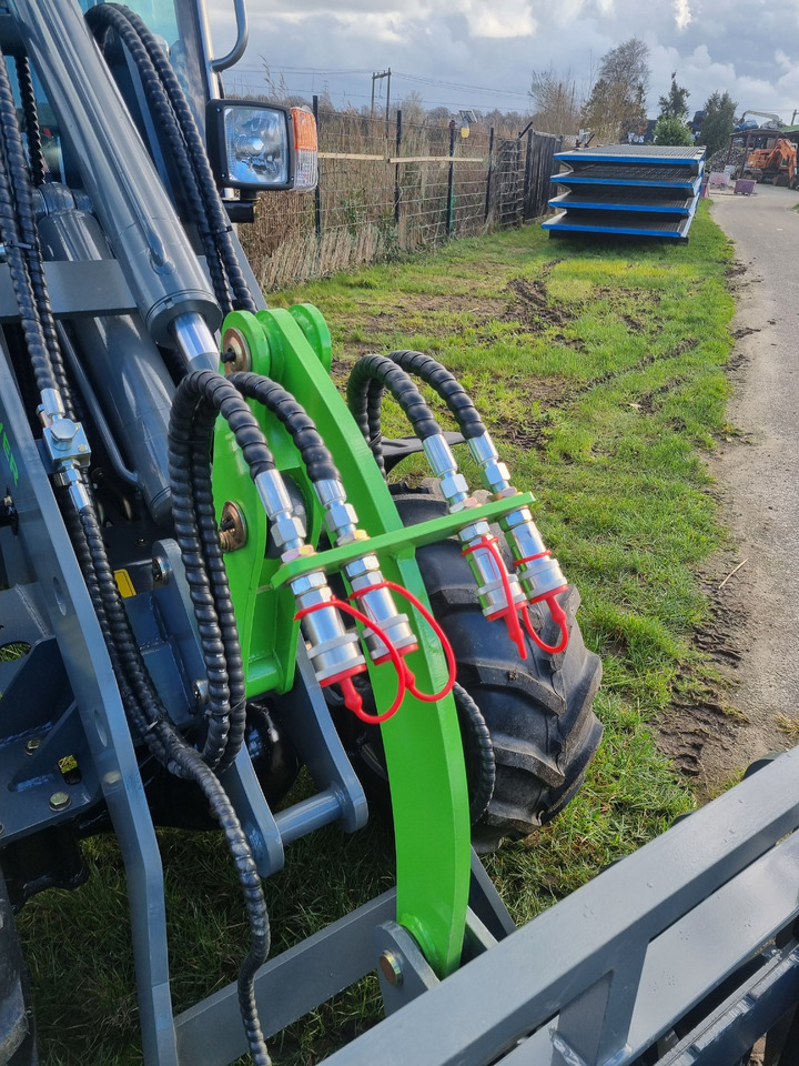 Chargeuse sur pneus WCM L2310e E-Power
