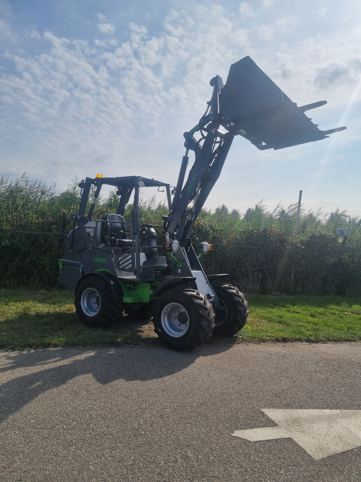 Chargeuse sur pneus WCM L2312