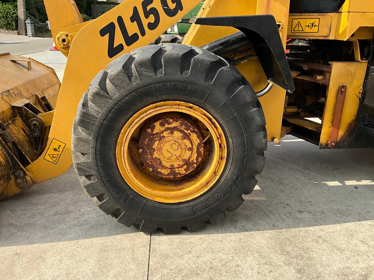 Chargeuse sur pneus WHEEL LOADER ZL15G