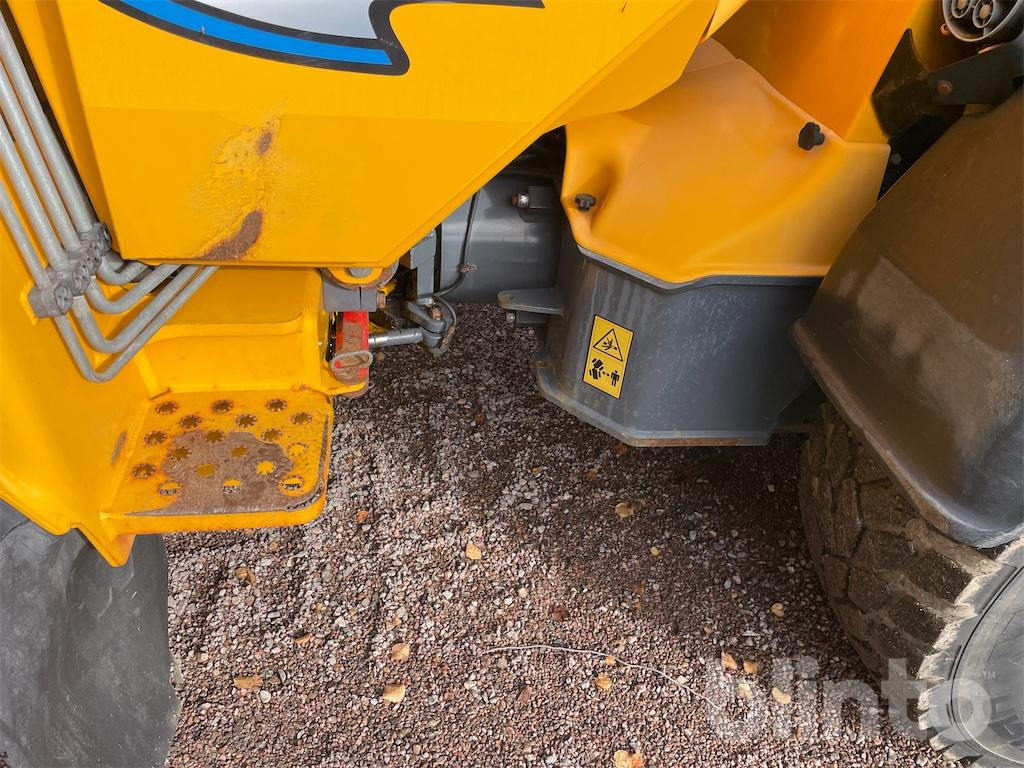 Chargeuse sur pneus WILLE 665