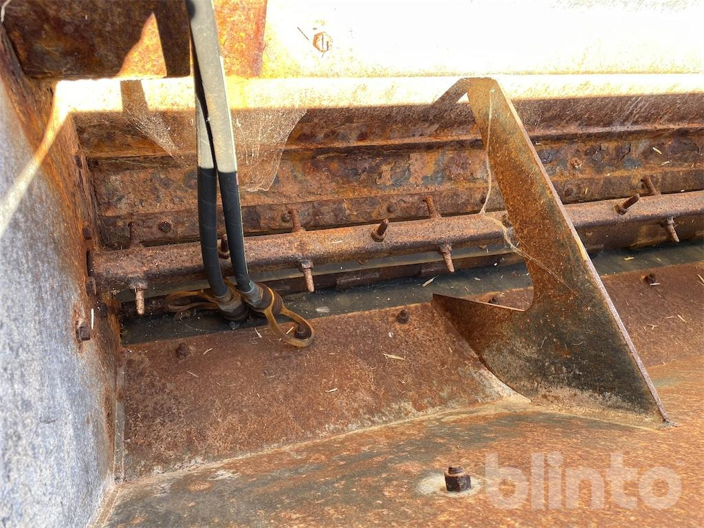 Chargeuse sur pneus WILLE 665
