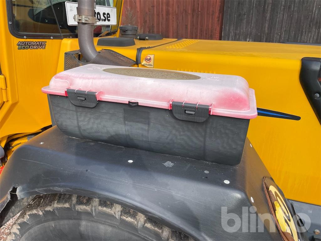 Chargeuse sur pneus WILLE 665