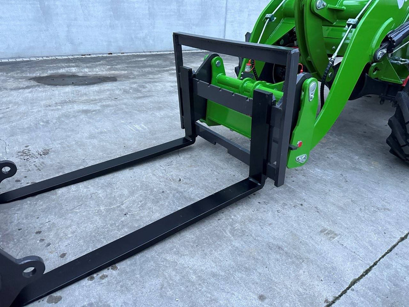 Chargeuse sur pneus WOLF WL160