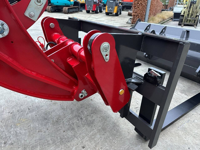 Chargeuse sur pneus WOLF WL816T