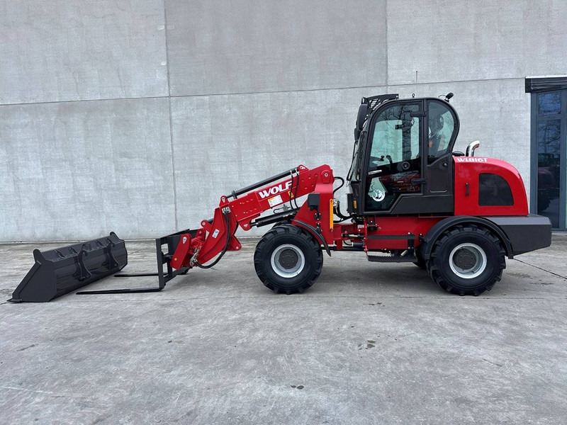 Chargeuse sur pneus WOLF WL816T