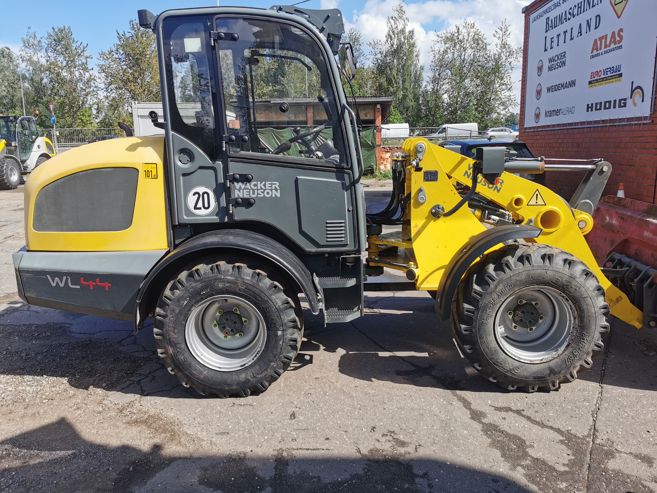 Chargeuse sur pneus Wacker Neuson WL44