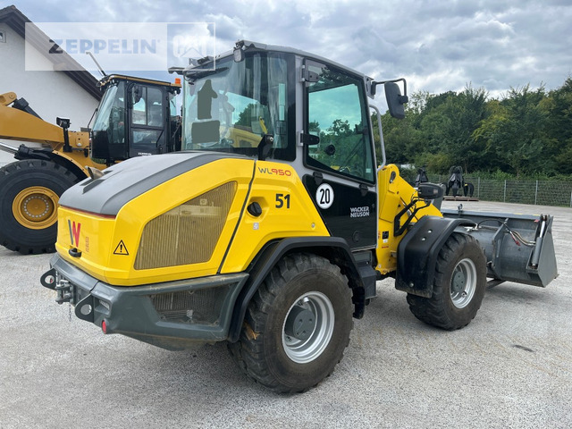 Chargeuse sur pneus Wacker WL950