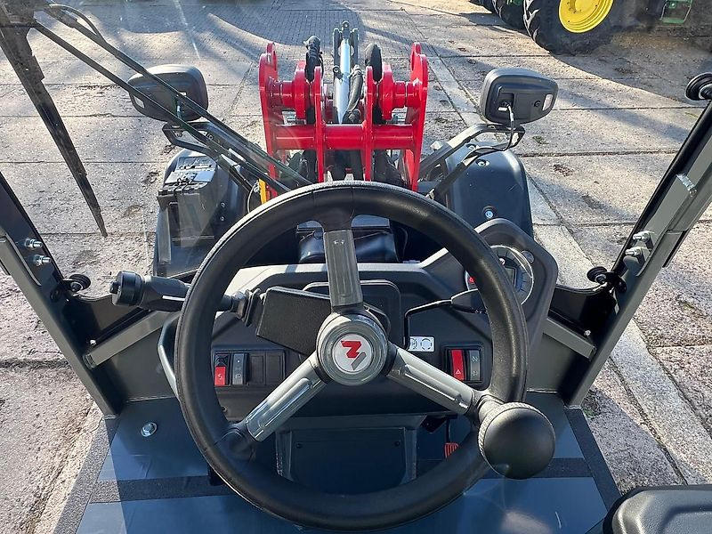 Chargeuse sur pneus Weidemann 2060 Diesel ecDrive