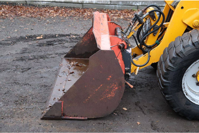 Chargeuse sur pneus Weidemann P50 2006