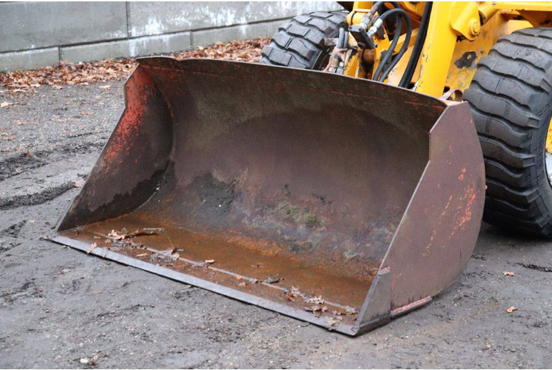 Chargeuse sur pneus Weidemann P50 2006