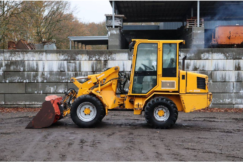 Chargeuse sur pneus Weidemann P50 2006