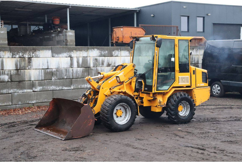 Chargeuse sur pneus Weidemann P50 2006