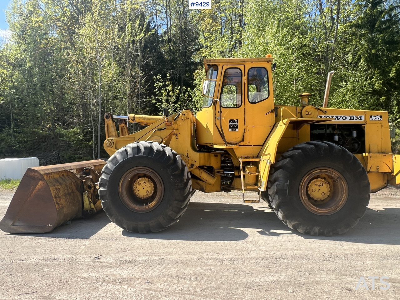 Chargeuse sur pneus Wheel Loader - Volvo BM-LM1240