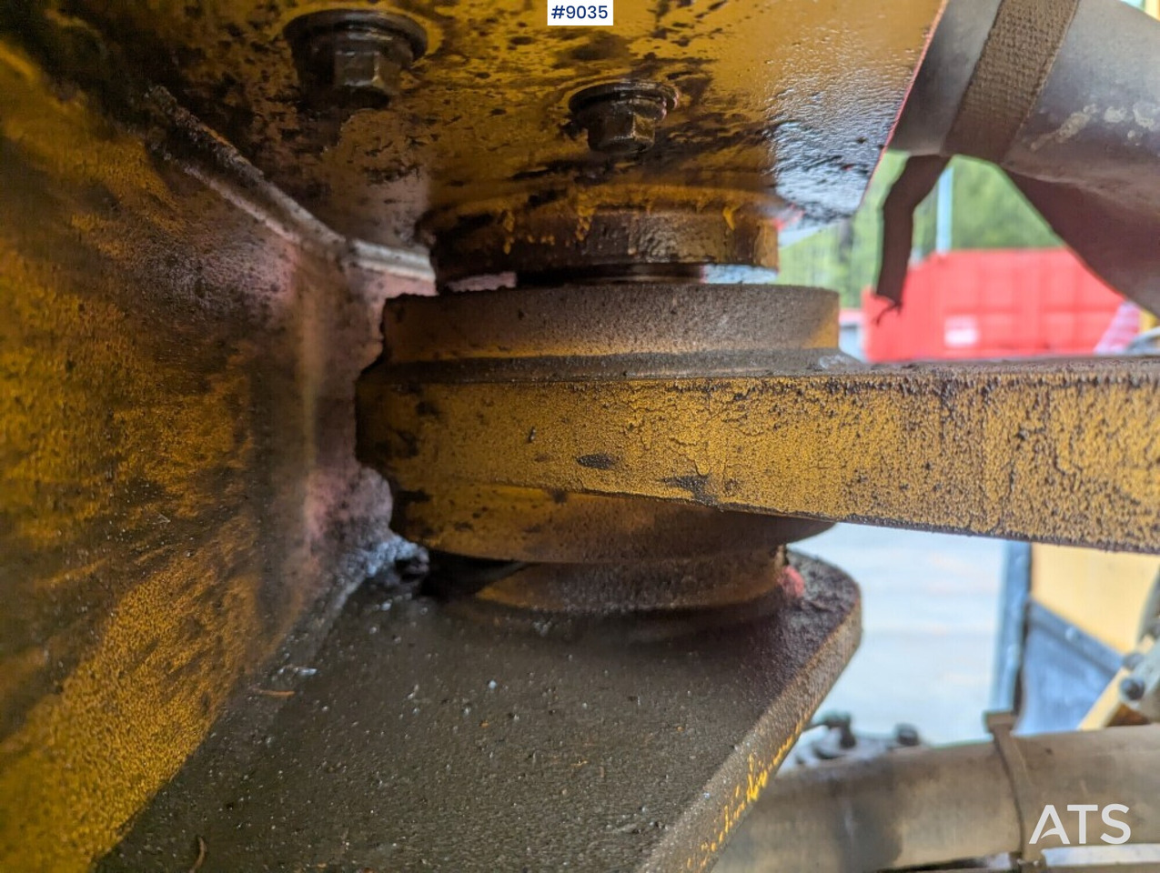 Chargeuse sur pneus Wheel Loader Volvo L180 F (SEE VIDEO)