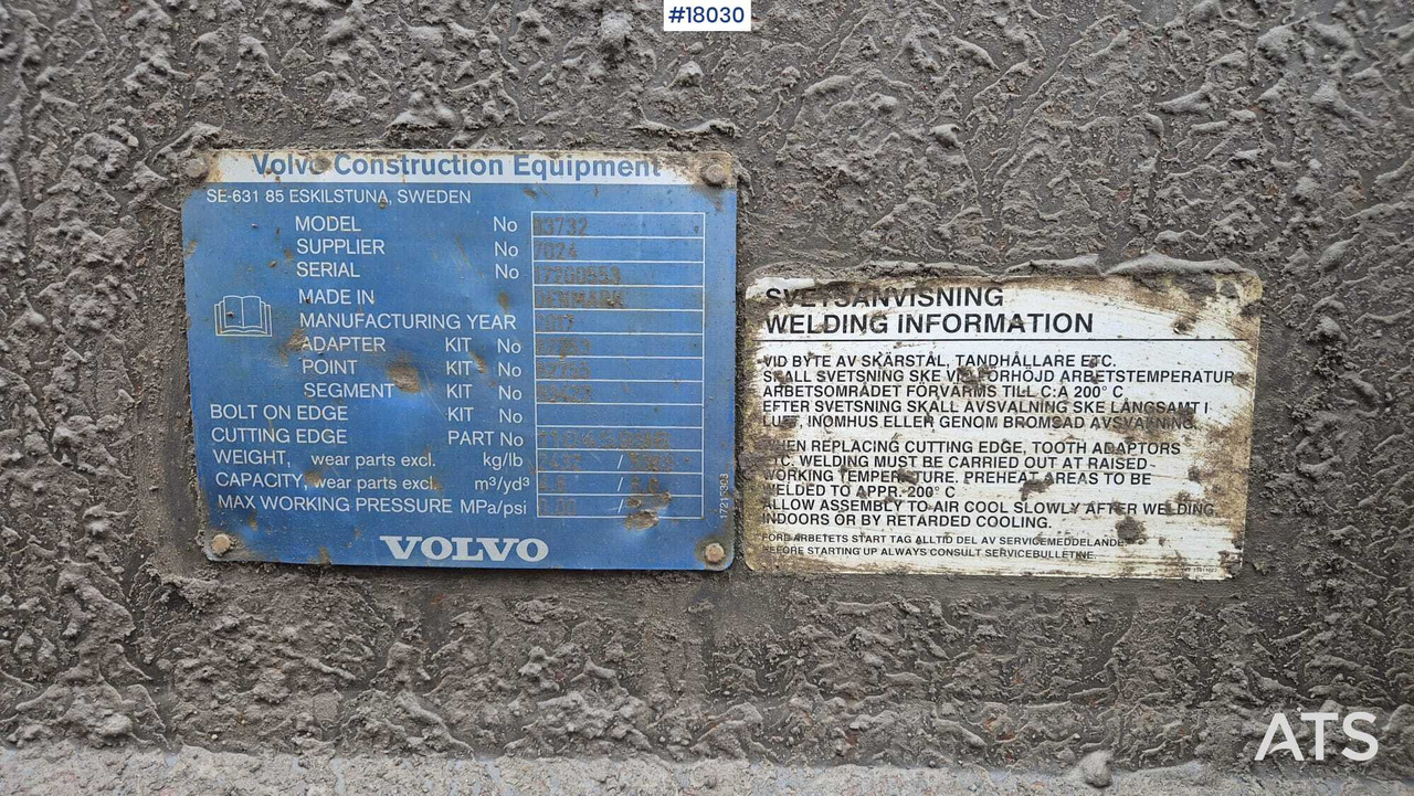 Chargeuse sur pneus Wheel loader VOLVO L180H (2017)