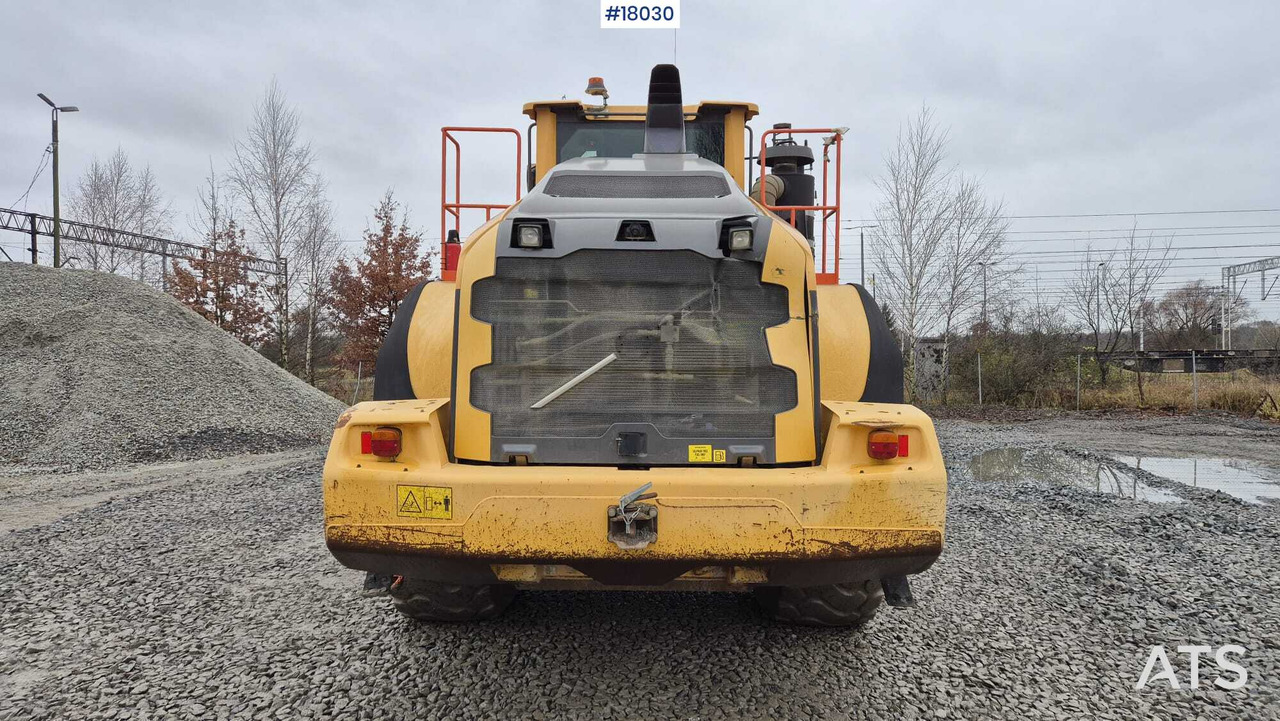 Chargeuse sur pneus Wheel loader VOLVO L180H (2017)