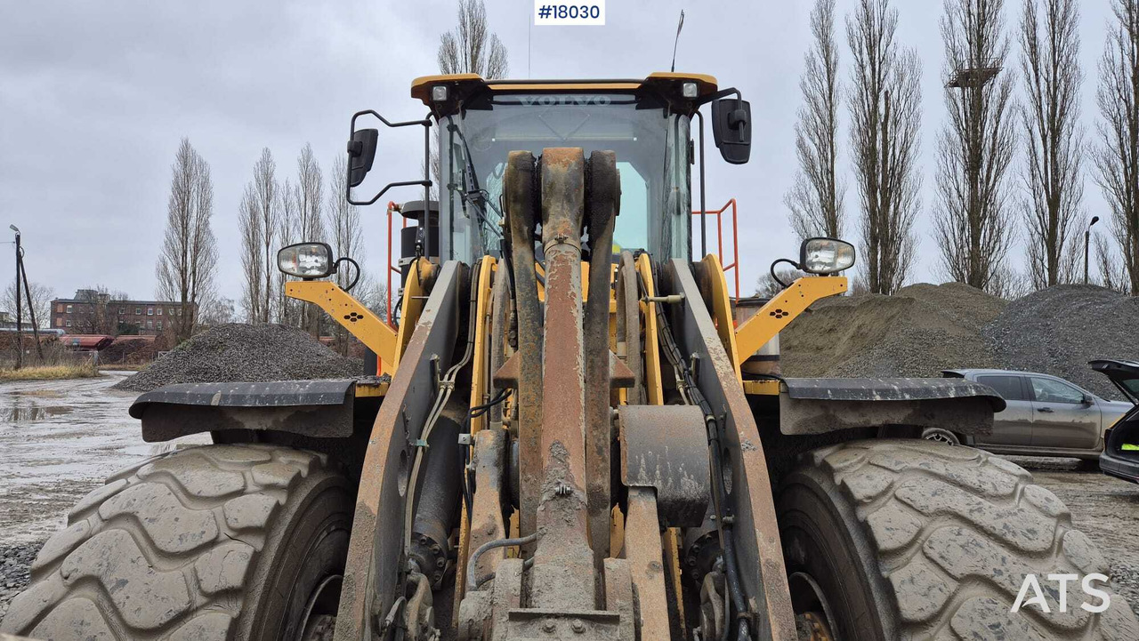Chargeuse sur pneus Wheel loader VOLVO L180H (2017)