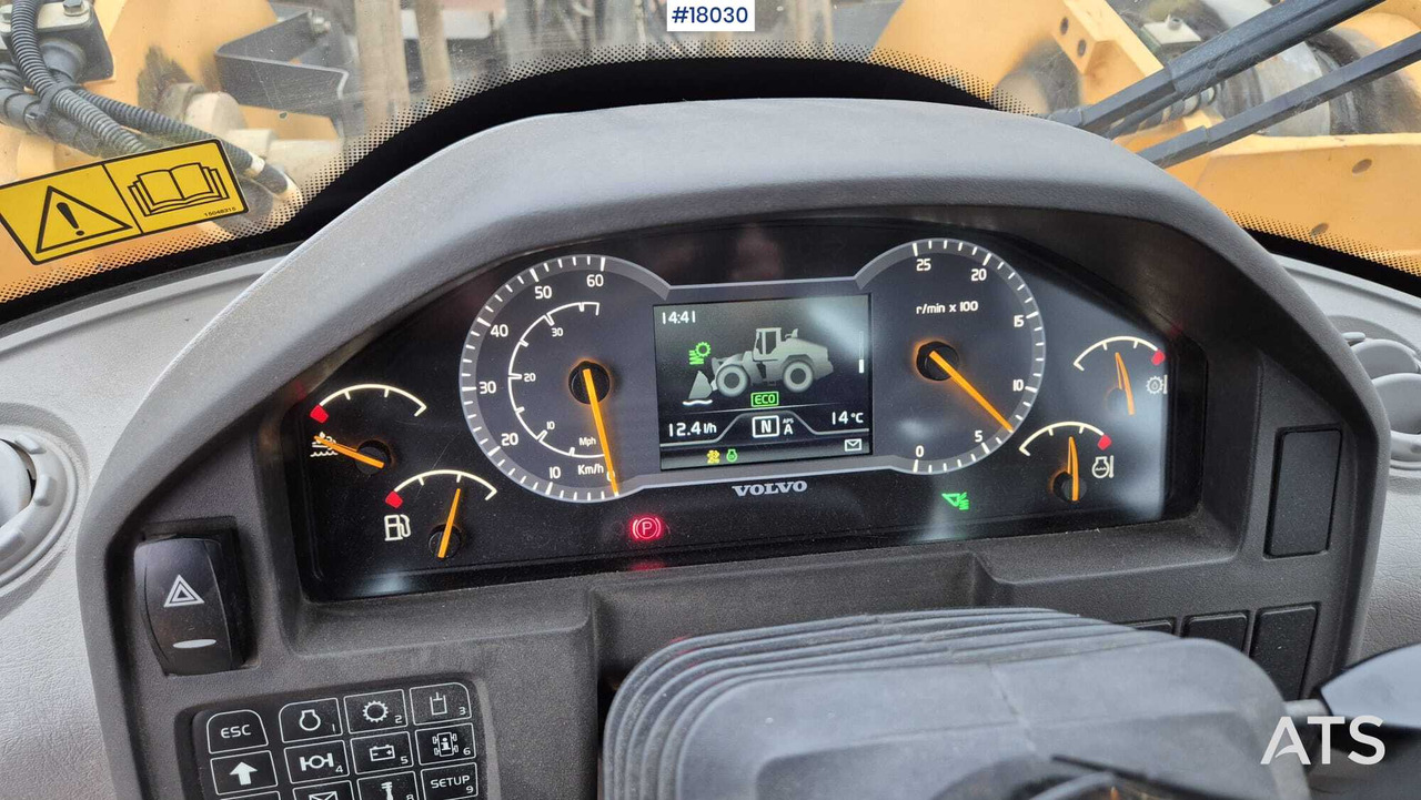 Chargeuse sur pneus Wheel loader VOLVO L180H (2017)