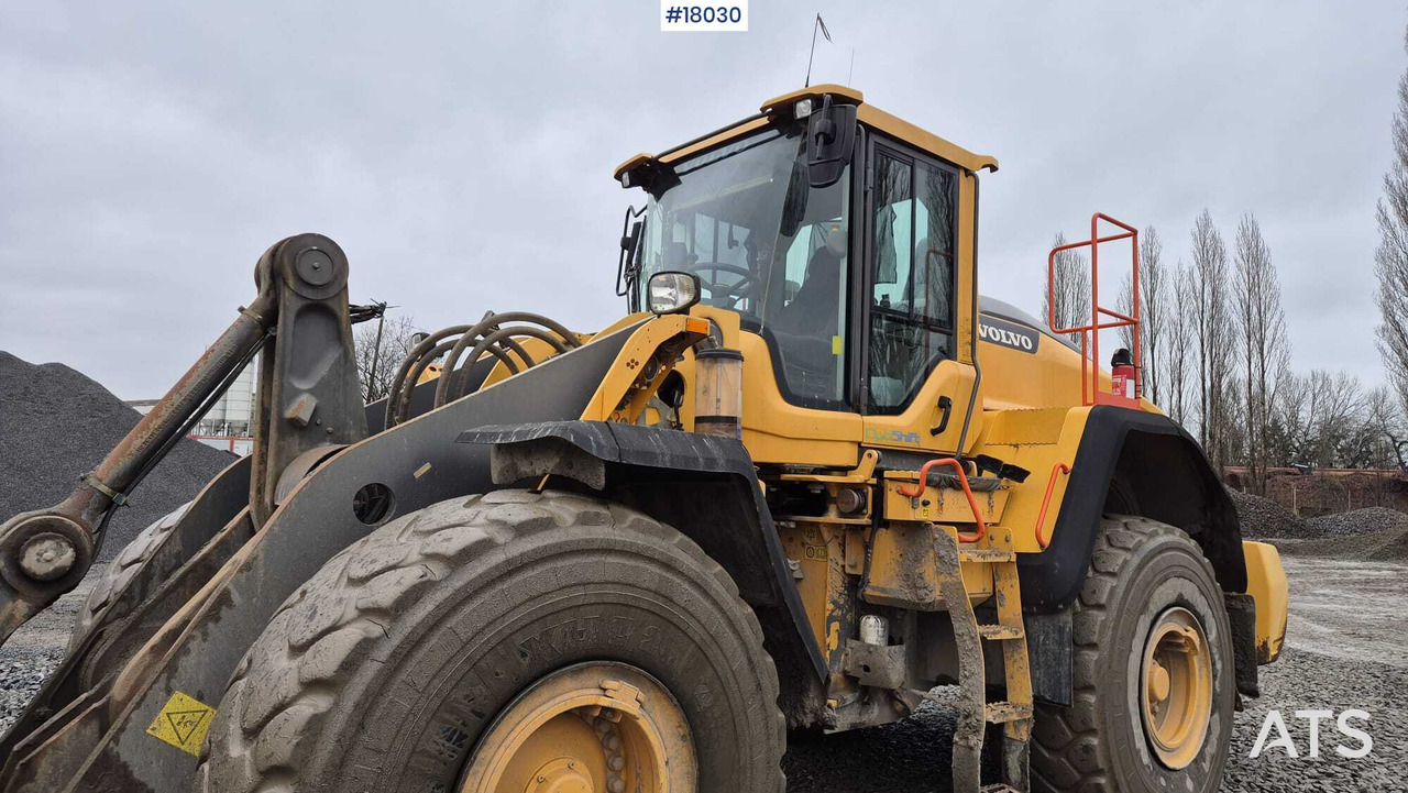 Chargeuse sur pneus Wheel loader VOLVO L180H (2017)