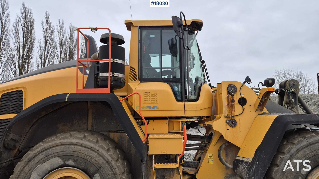 Chargeuse sur pneus Wheel loader VOLVO L180H (2017)