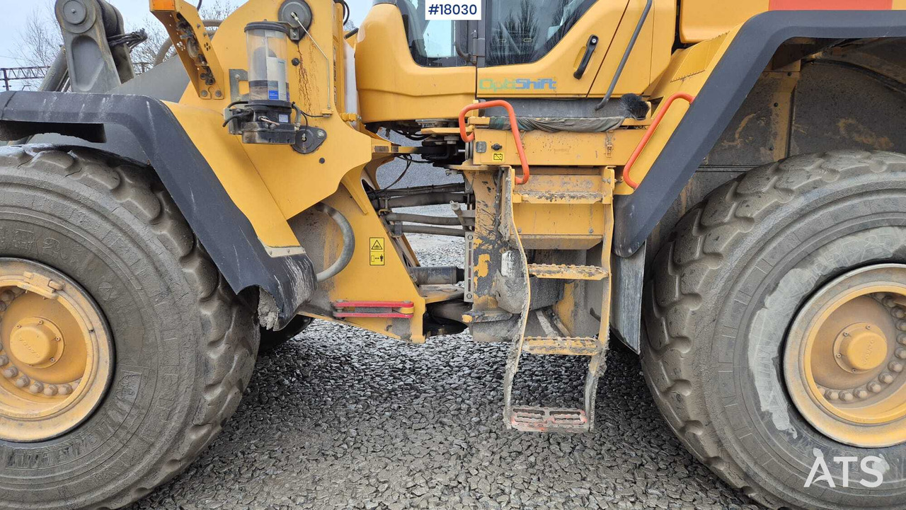 Chargeuse sur pneus Wheel loader VOLVO L180H (2017)