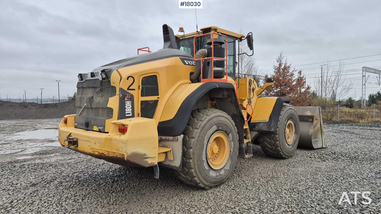 Chargeuse sur pneus Wheel loader VOLVO L180H (2017)