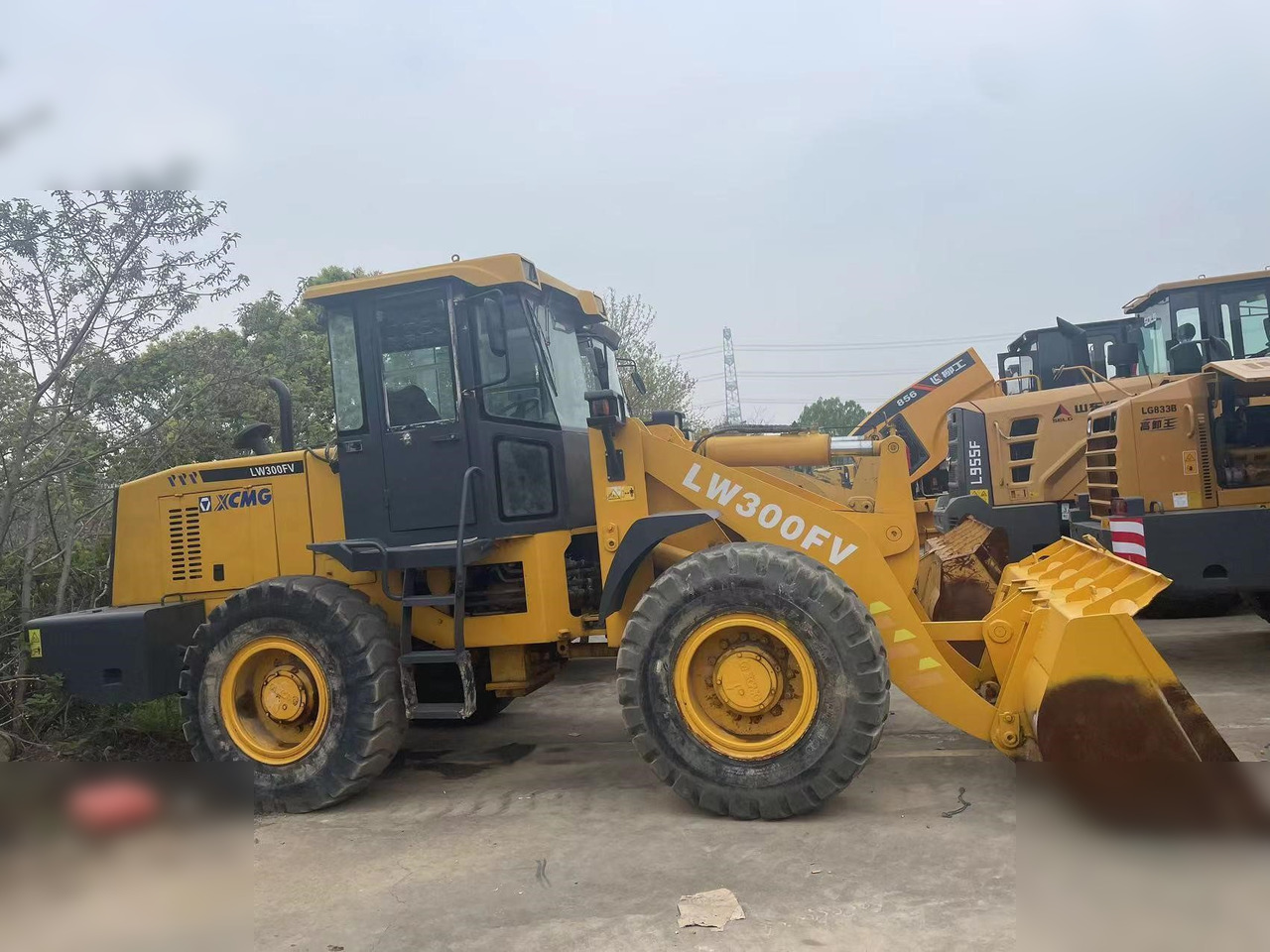 Chargeuse sur pneus XCMG LW300F