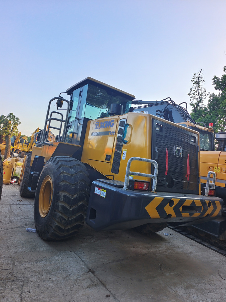 Chargeuse sur pneus XCMG LW500KV
