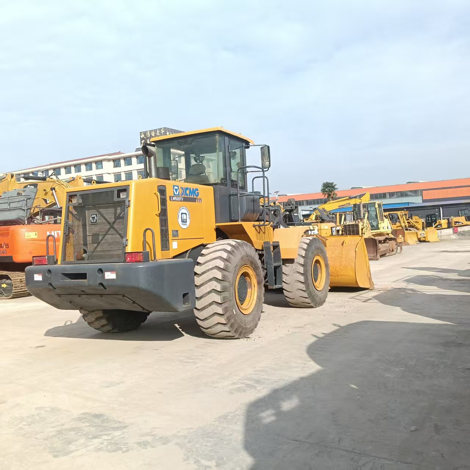Chargeuse sur pneus XCMG LW600FV