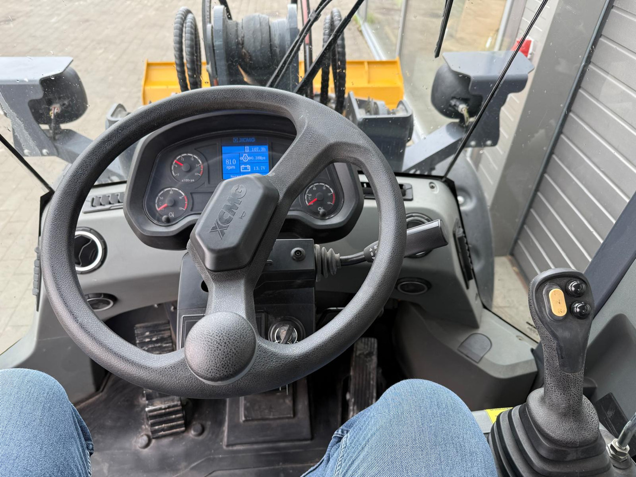 Chargeuse sur pneus XCMG XC916E