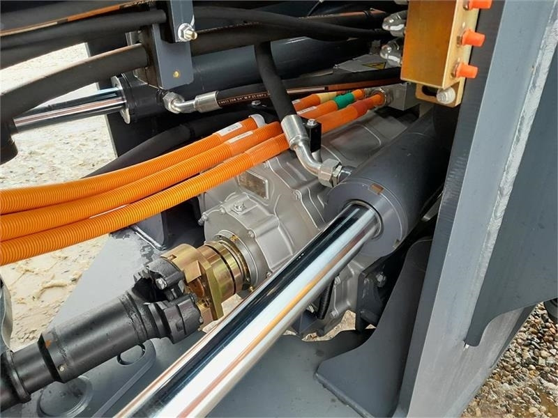 Chargeuse sur pneus XCMG XC968-EV ELEKTRISK