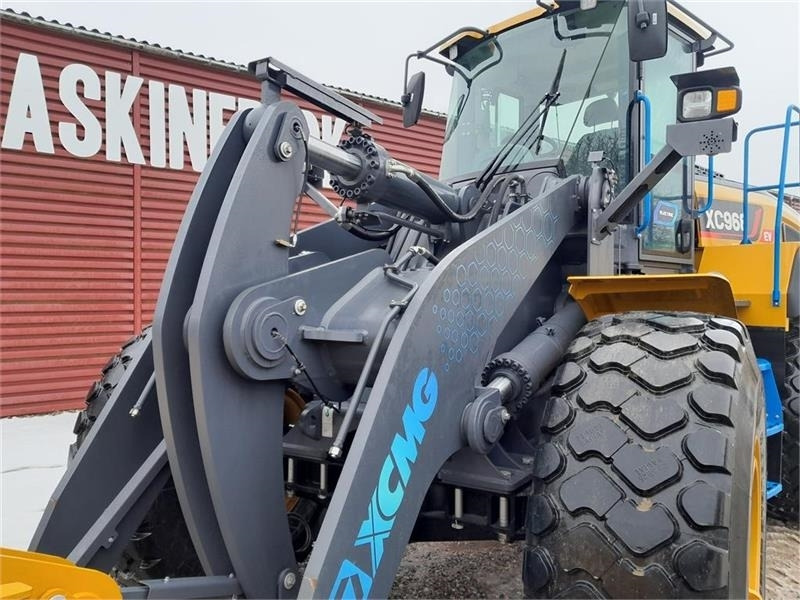 Chargeuse sur pneus XCMG XC968-EV ELEKTRISK