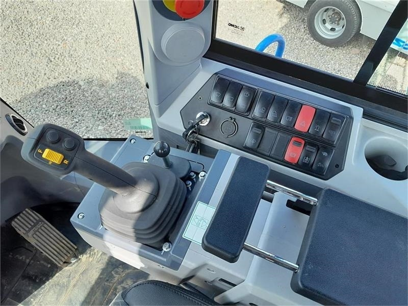 Chargeuse sur pneus XCMG XC968-EV ELEKTRISK