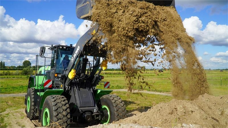 Chargeuse sur pneus XCMG XC968-EV ELEKTRISK