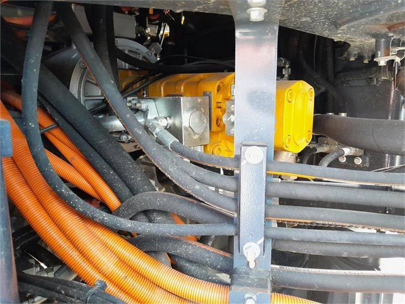 Chargeuse sur pneus XCMG XC968-EV ELEKTRISK