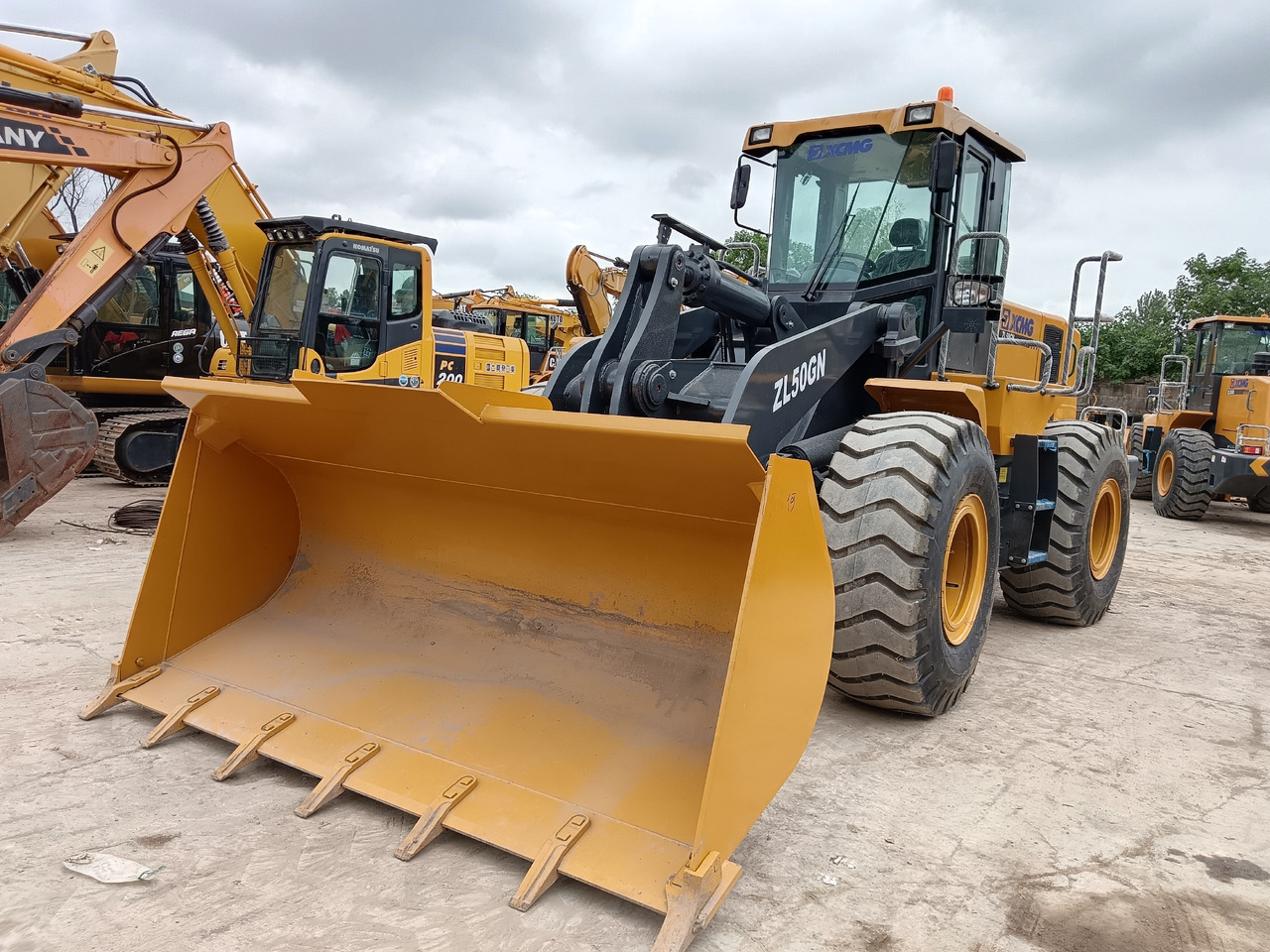 Chargeuse sur pneus XCMG ZL50GN