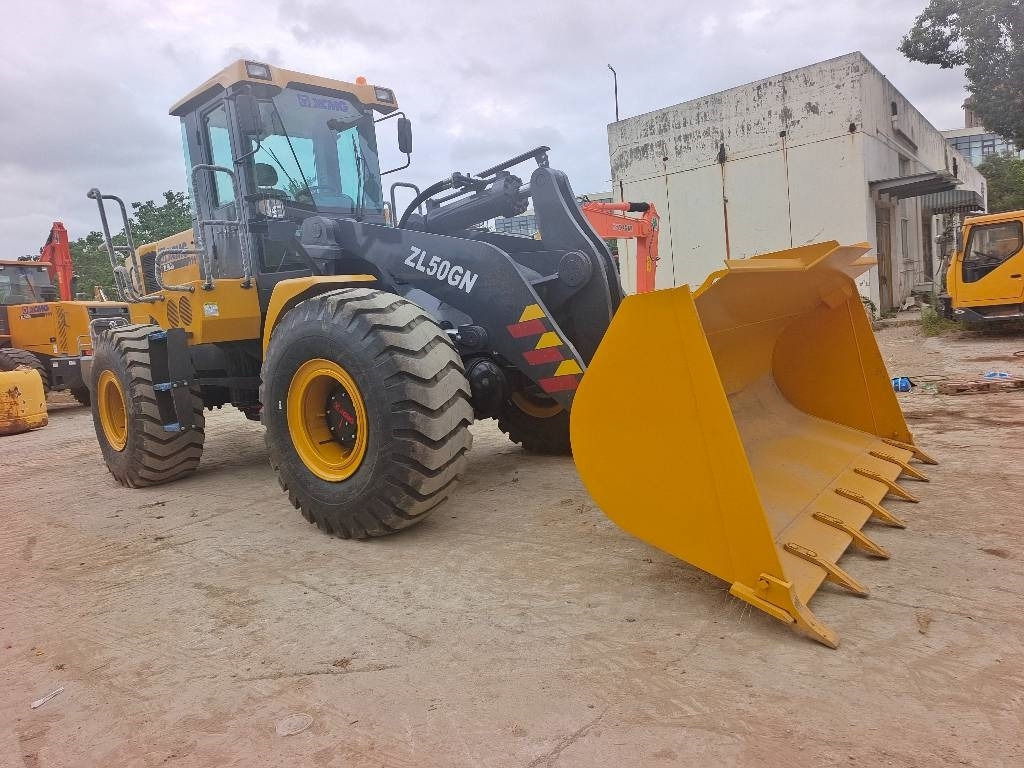 Chargeuse sur pneus XCMG ZL 50 GN