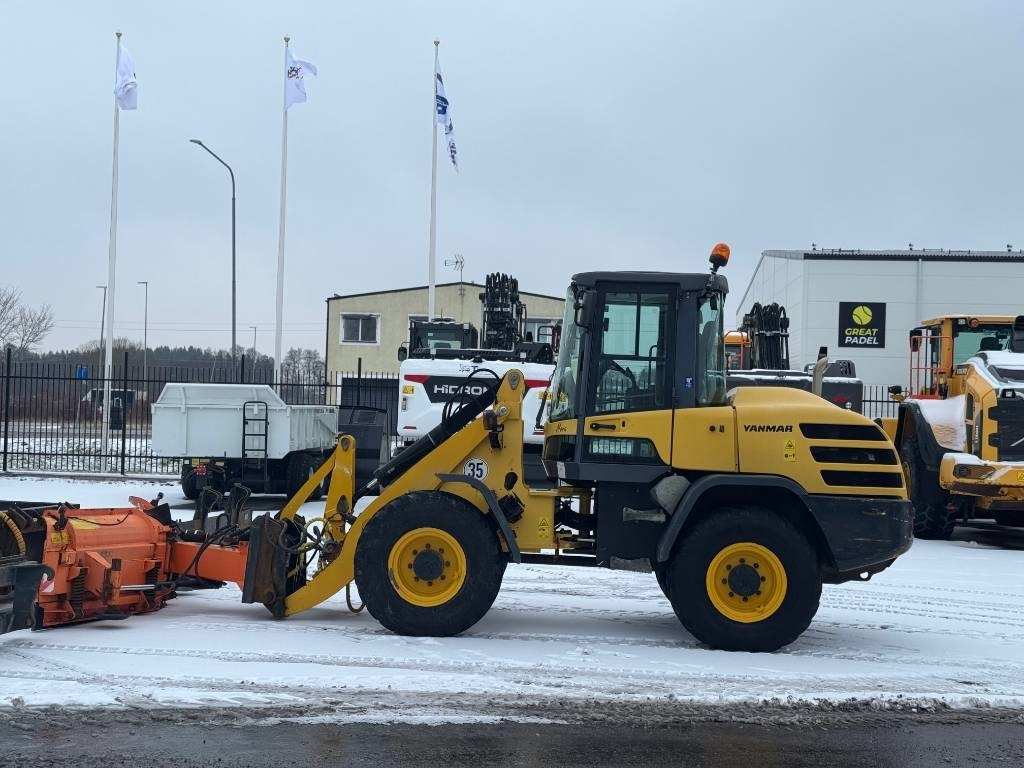 Chargeuse sur pneus Yanmar V 120