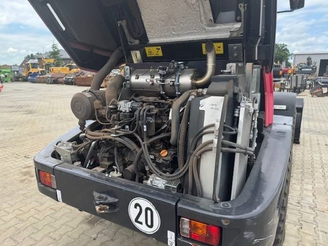 Chargeuse sur pneus Yanmar V 80-5