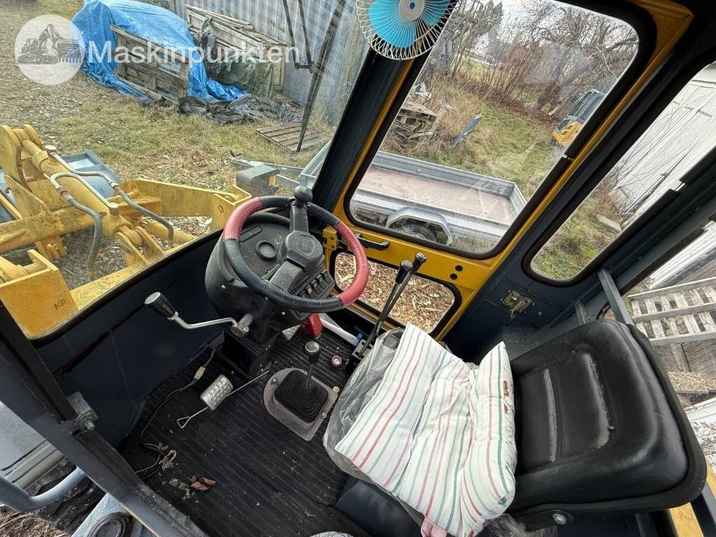 Chargeuse sur pneus Yonqui Hjullastare