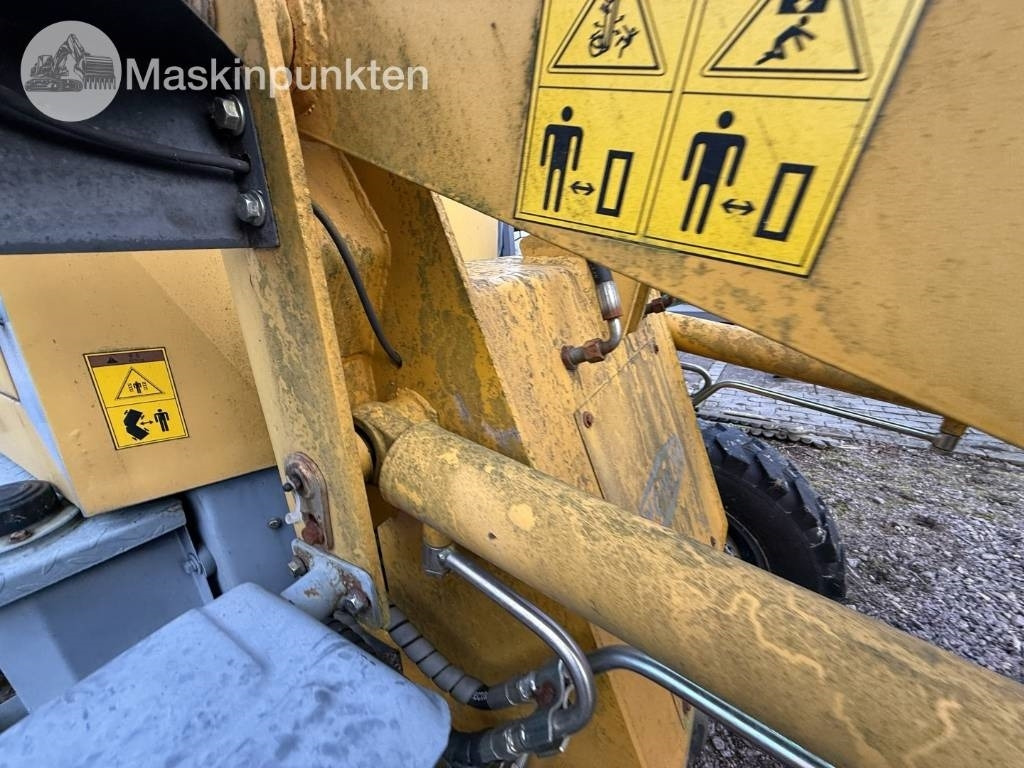 Chargeuse sur pneus Yonqui Hjullastare