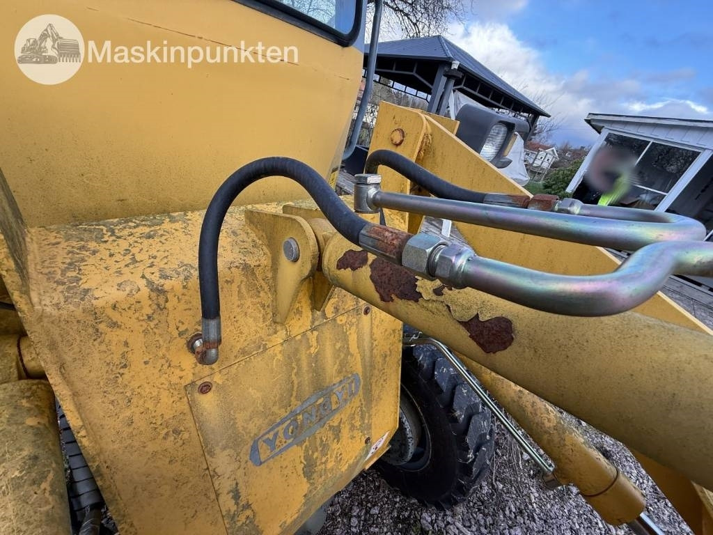 Chargeuse sur pneus Yonqui Hjullastare