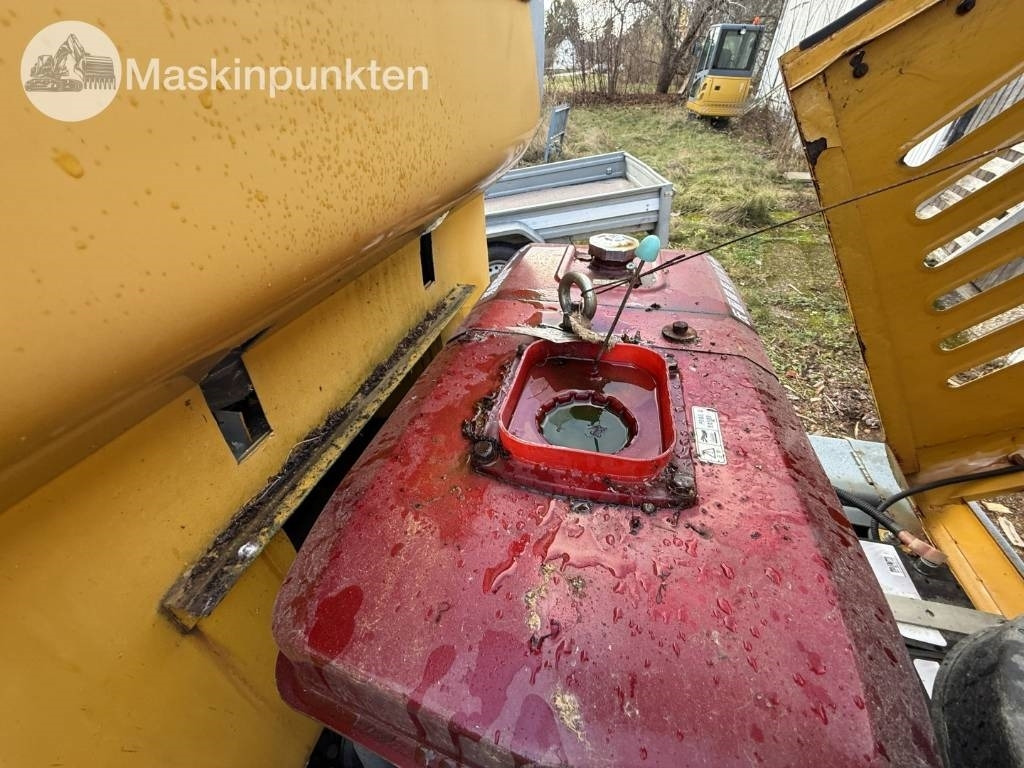 Chargeuse sur pneus Yonqui Hjullastare