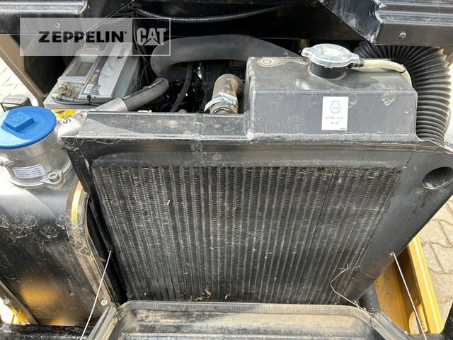 Chargeuse sur pneus Zeppelin ZL25