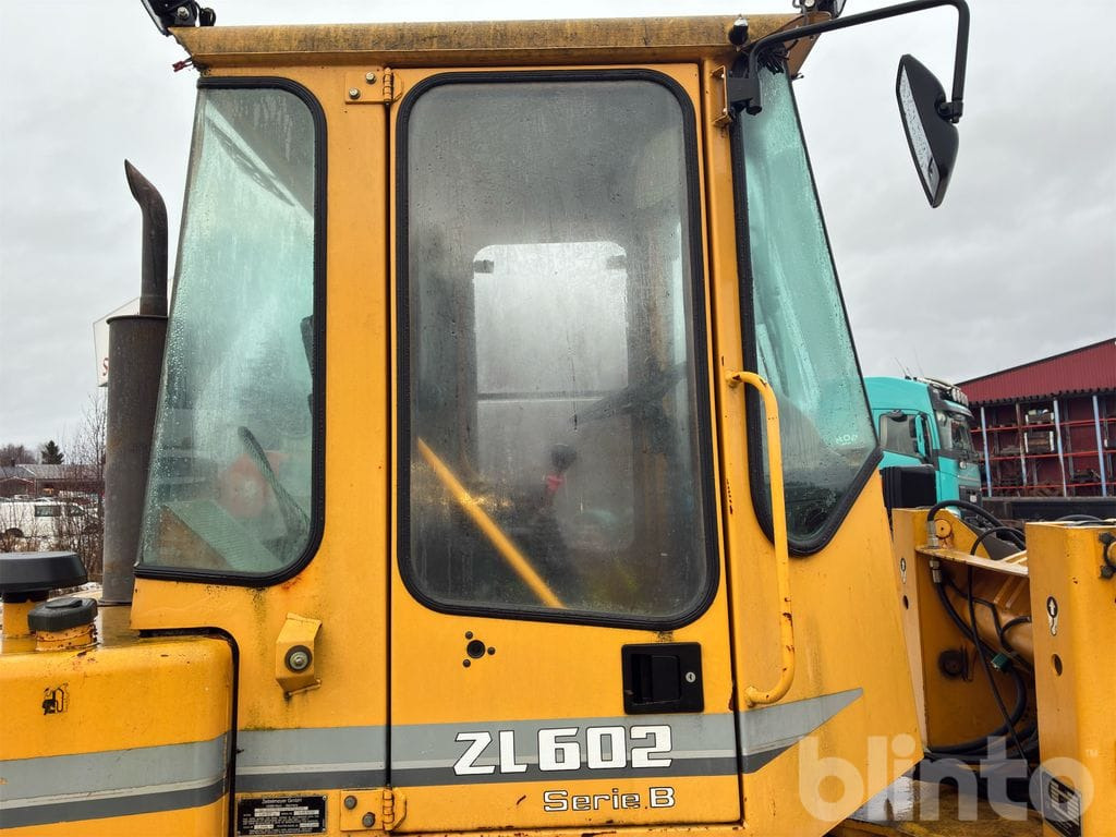 Chargeuse sur pneus Zettelmeyer ZL602B