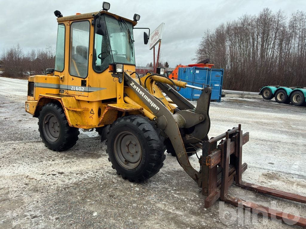 Chargeuse sur pneus Zettelmeyer ZL602B