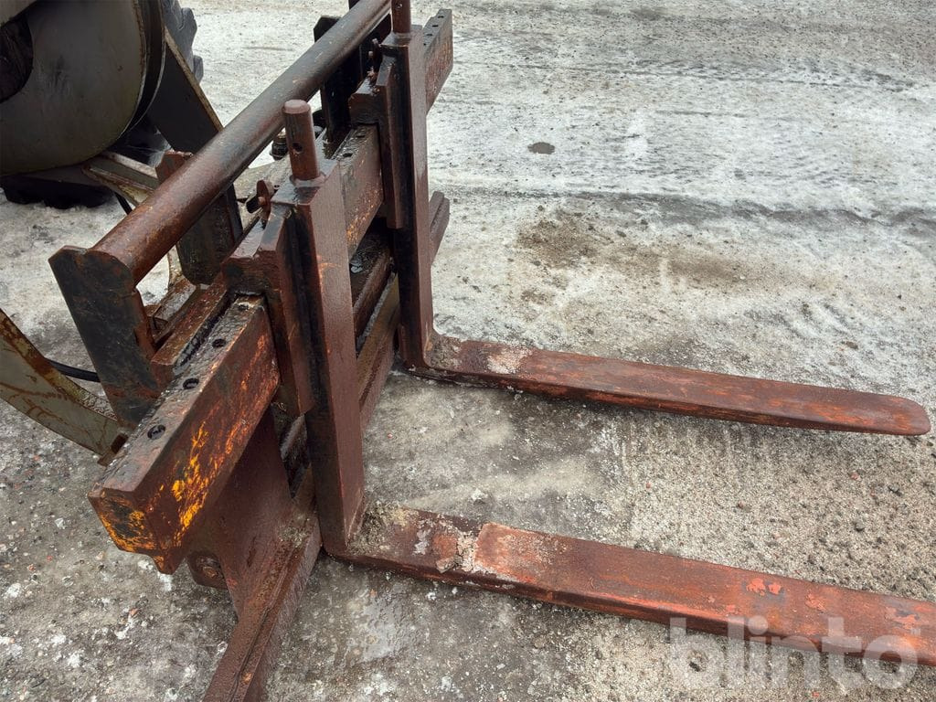 Chargeuse sur pneus Zettelmeyer ZL602B