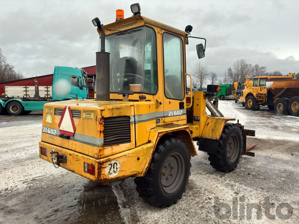 Chargeuse sur pneus Zettelmeyer ZL602B